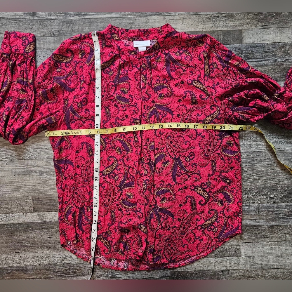 🩷💚Liz Claiborne Womans Key Hole Neckline Top Size L Reddish/Pink Multi🩵💜 - Picture 5 of 7
